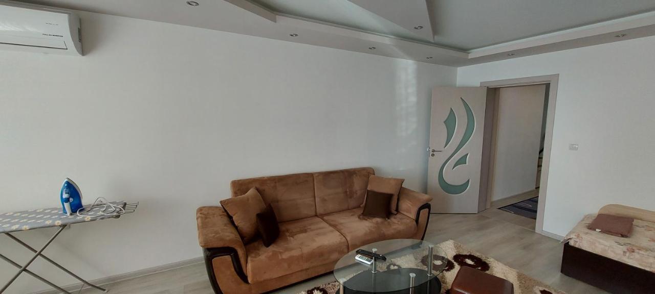 Д И В 2 - D & V 2 Apartment Sandanski Exterior foto