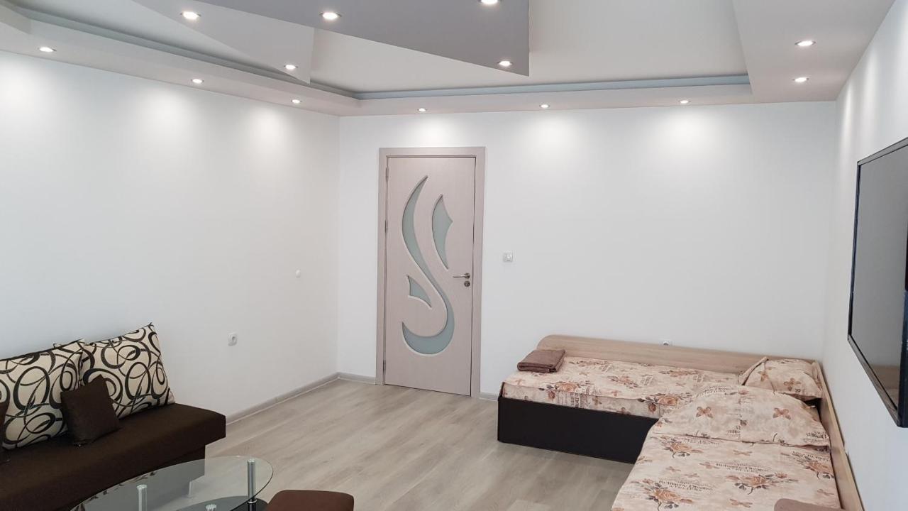 Д И В 2 - D & V 2 Apartment Sandanski Exterior foto