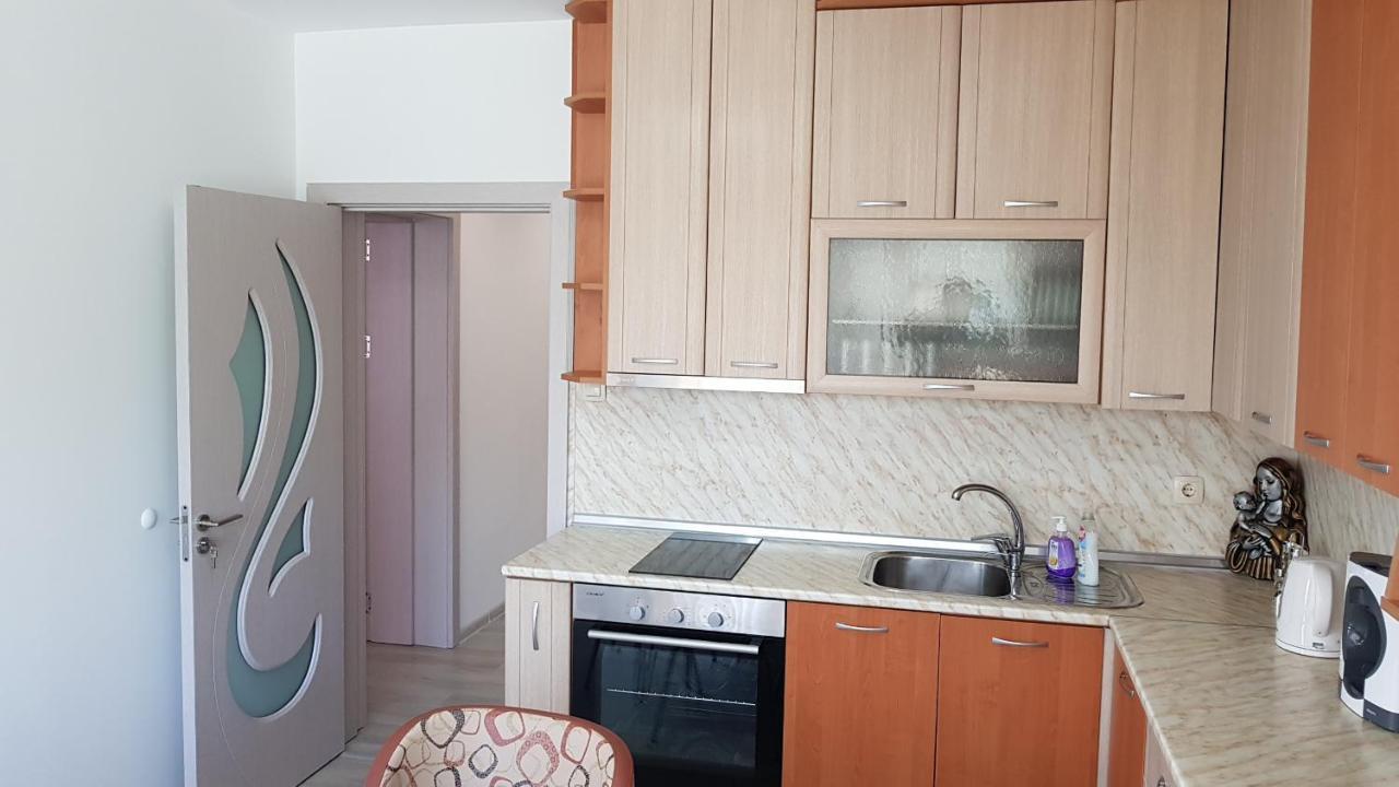 Д И В 2 - D & V 2 Apartment Sandanski Exterior foto